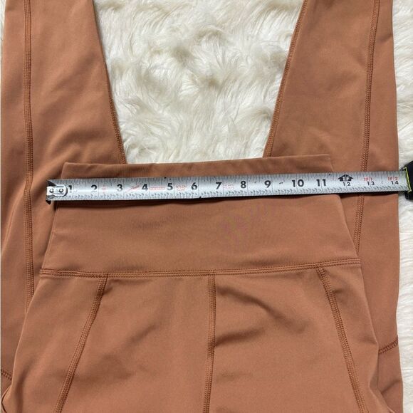American Eagle The Everything Pocket Leggings in Burnt Orange size Small - Picture 7 of 10